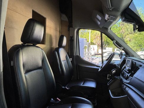 Used 2021 Ford Transit 250 148 High Roof Extended RWD image 28