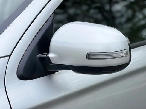 Used 2019 Mitsubishi Outlander SE FWD image 12