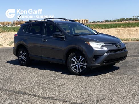 Used 2018 Toyota RAV4 LE w/ Carpet Mat Package AWD/4WD image 1