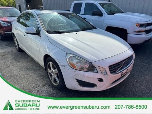 Used 2013 Volvo S60 T5 AWD/4WD image 1
