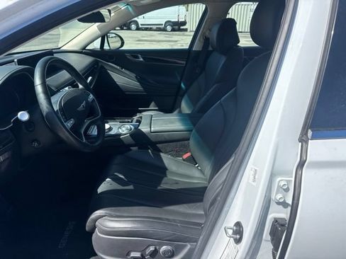 Used 2023 Genesis G80 2.5T AWD/4WD image 9