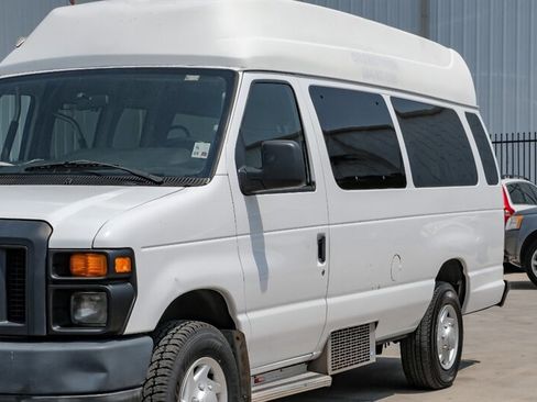 Used 2013 Ford E-350 and Econoline 350 Extended Super Duty w/ PWR Group image 8