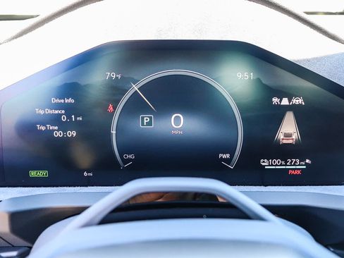 New 2026 Lexus ES 350e FWD image 24