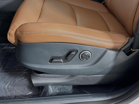 New 2026 Genesis GV70 2.5T Advanced image 22