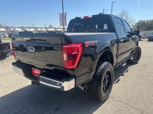 Used 2021 Ford F150 XLT w/ Equipment Group 302A High image 15