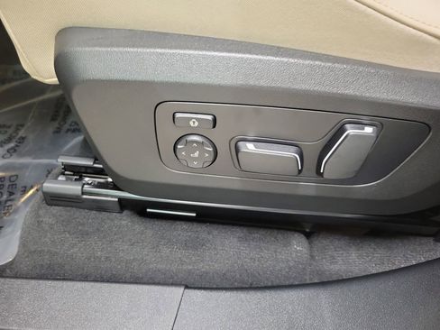 New 2025 BMW X3 xDrive30i w/ Premium Package image 16