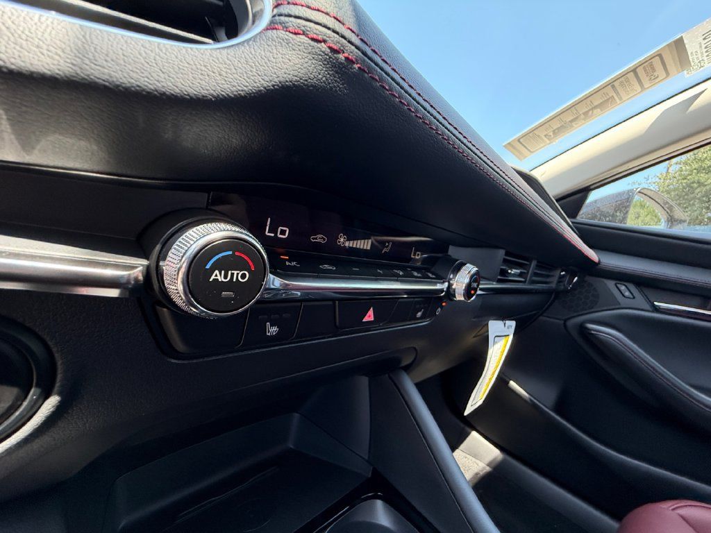 New 2026 MAZDA MAZDA3 Carbon AWD/4WD image 23