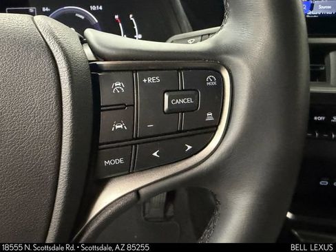 Certified 2025 Lexus UX 300h FWD w/ Accessory Package (Z2) image 22