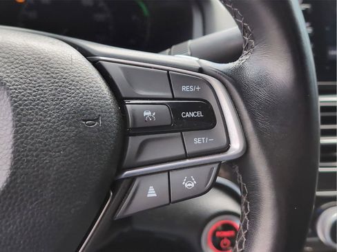 Used 2022 Honda Accord Sport image 27