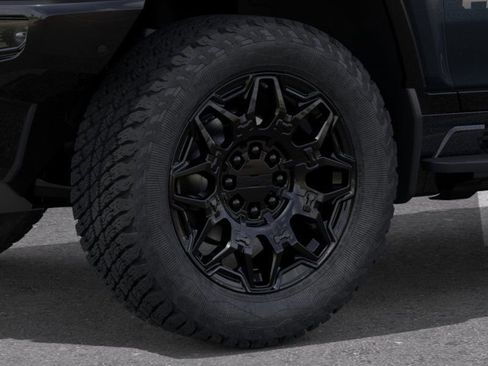 New 2025 GMC Hummer EV 2X image 9