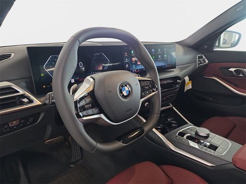 Used 2026 BMW 330i Sedan w/ Convenience Package RWD image 11