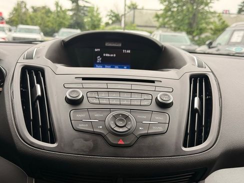 Used 2017 Ford Escape SE AWD/4WD image 19