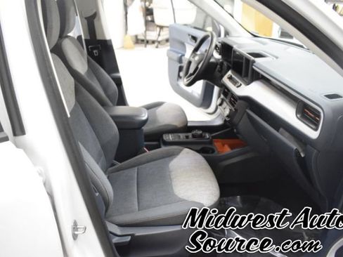 Used 2022 Ford Maverick XLT FWD image 32