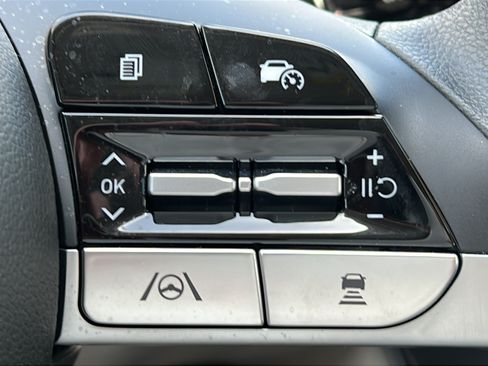 Certified 2024 Hyundai Tucson SEL FWD image 20
