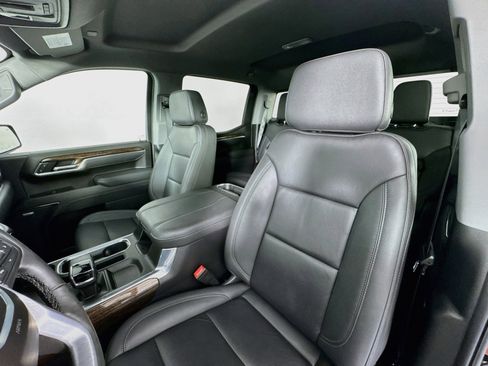 Used 2025 GMC Sierra 1500 Elevation w/ Elevation Premium Package AWD/4WD image 21