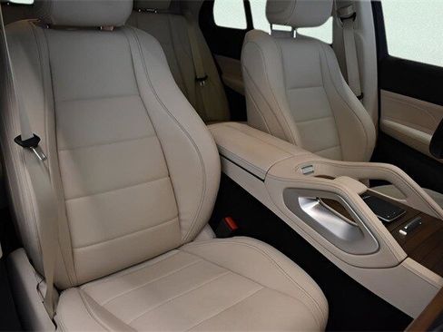 Used 2022 Mercedes-Benz GLE 350 4MATIC image 10