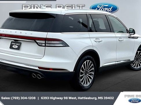 Used 2022 Lincoln Aviator Reserve w/ Elements Package Plus image 11