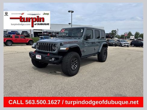 Used 2025 Jeep Wrangler Unlimited Rubicon AWD/4WD image 1