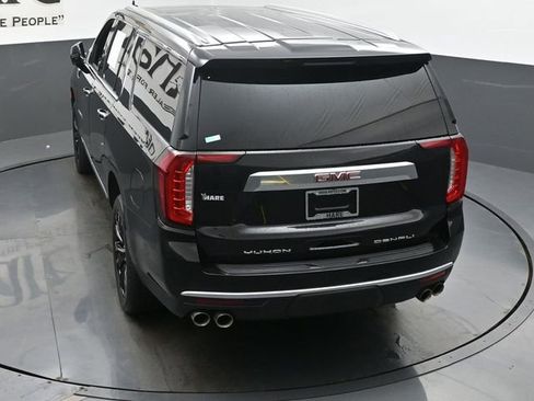 Used 2023 GMC Yukon XL Denali AWD/4WD image 56