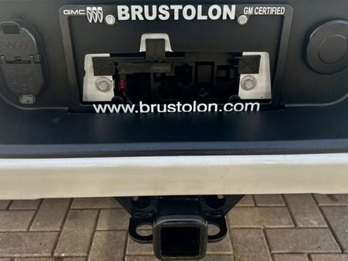 Used 2023 GMC Sierra 1500 Elevation image 14