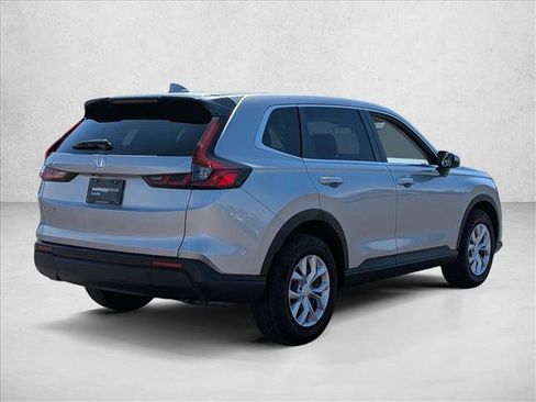Used 2023 Honda CR-V LX image 5