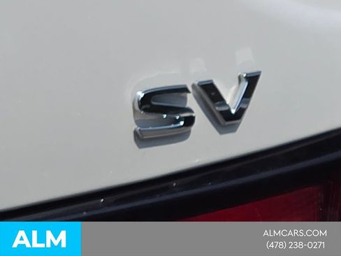 Used 2024 Nissan Sentra SV FWD image 6