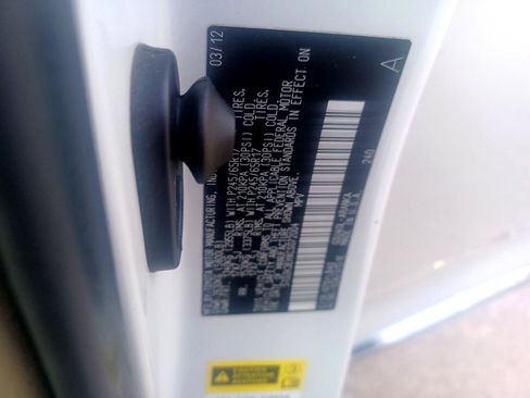 Used 2012 Toyota Highlander SE image 29