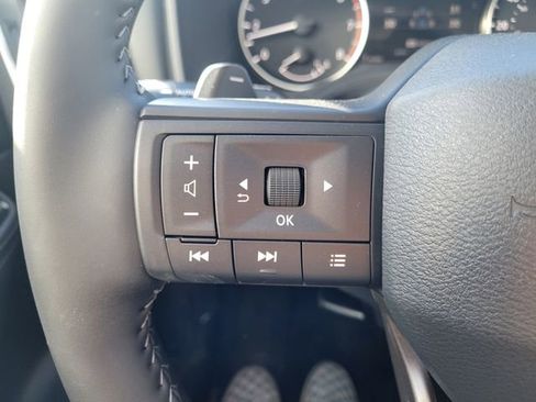 New 2026 Nissan Rogue SV AWD/4WD image 18