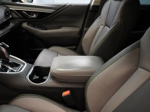 Used 2024 Subaru Outback Onyx Edition image 9