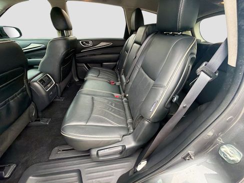 Used 2019 INFINITI QX60 Luxe w/ Essential Package image 23