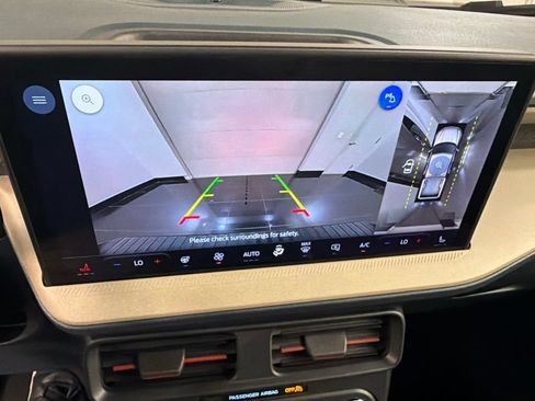 New 2026 Ford Maverick Lariat AWD/4WD image 12