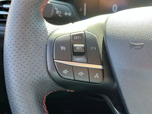 Used 2024 Ford Escape ST-Line w/ Equipment Group 301A image 15