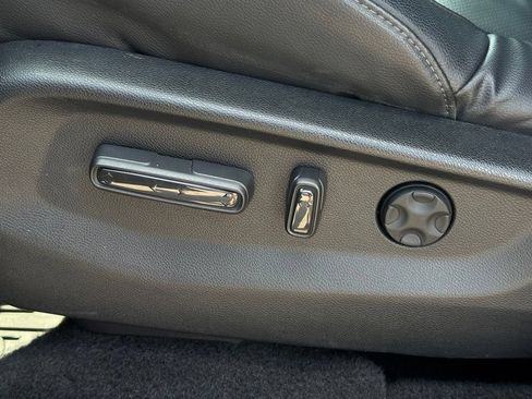 Used 2021 Honda CR-V EX-L image 30