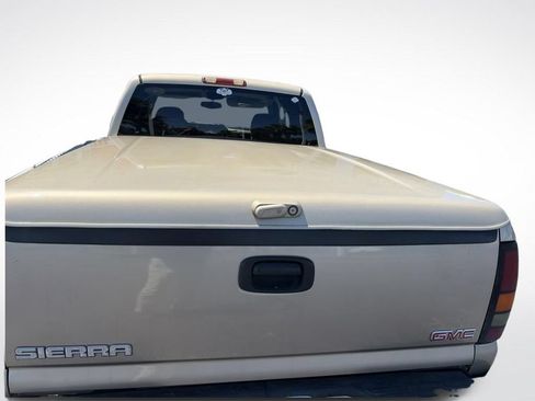 Used 2004 GMC Sierra 1500 SLT w/ Light Duty Power Package RWD image 10
