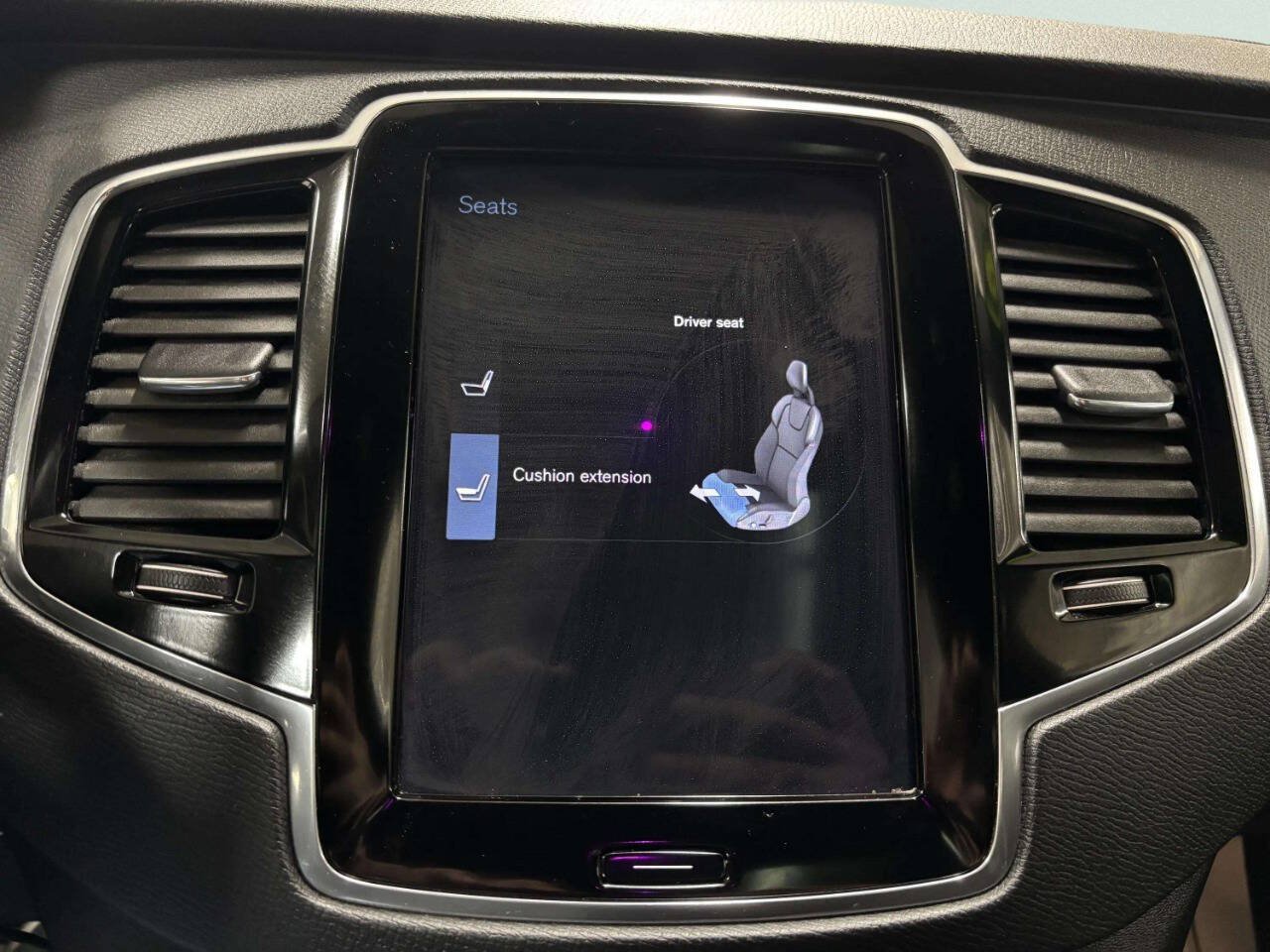 Used 2018 Volvo XC90 T6 R-Design w/ Convenience Package AWD/4WD image 25