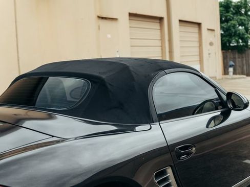 Used 2011 Porsche Boxster RWD image 30