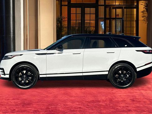 Certified 2022 Land Rover Range Rover Velar R-Dynamic S AWD/4WD image 2