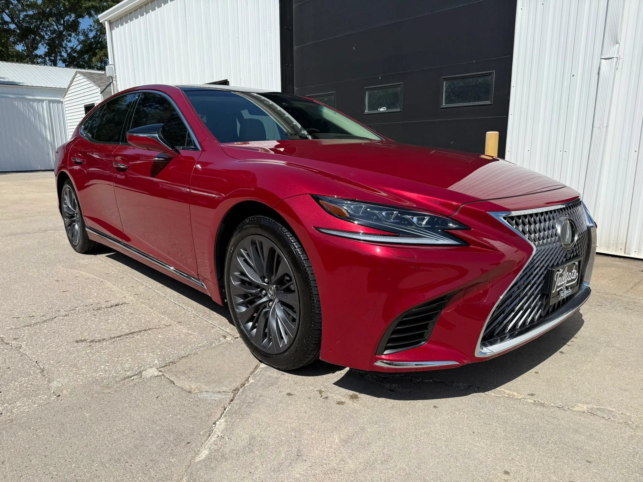 Used 2018 Lexus LS 500 AWD w/ Luxury Package image 2