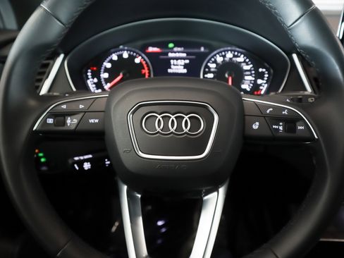 Used 2023 Audi Q5 2.0T Premium image 19