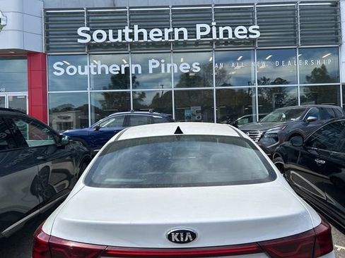 Certified 2020 Kia Forte EX image 8