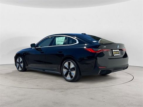Used 2025 BMW i4 xDrive40i w/ M Sport Package image 5