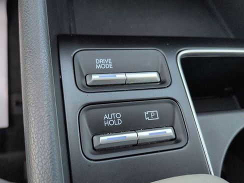 Used 2025 Hyundai Sonata SEL FWD image 24