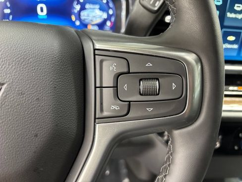 Used 2024 Chevrolet Silverado 1500 LT AWD/4WD image 14