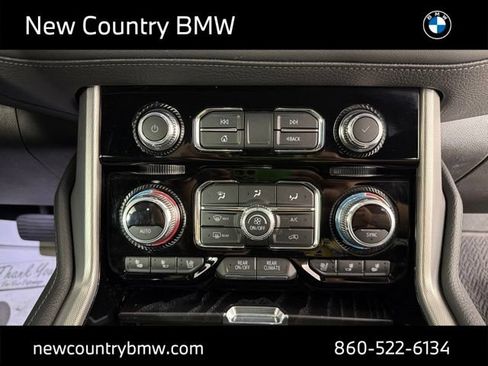 Used 2021 GMC Yukon Denali w/ Denali Ultimate Package AWD/4WD image 25