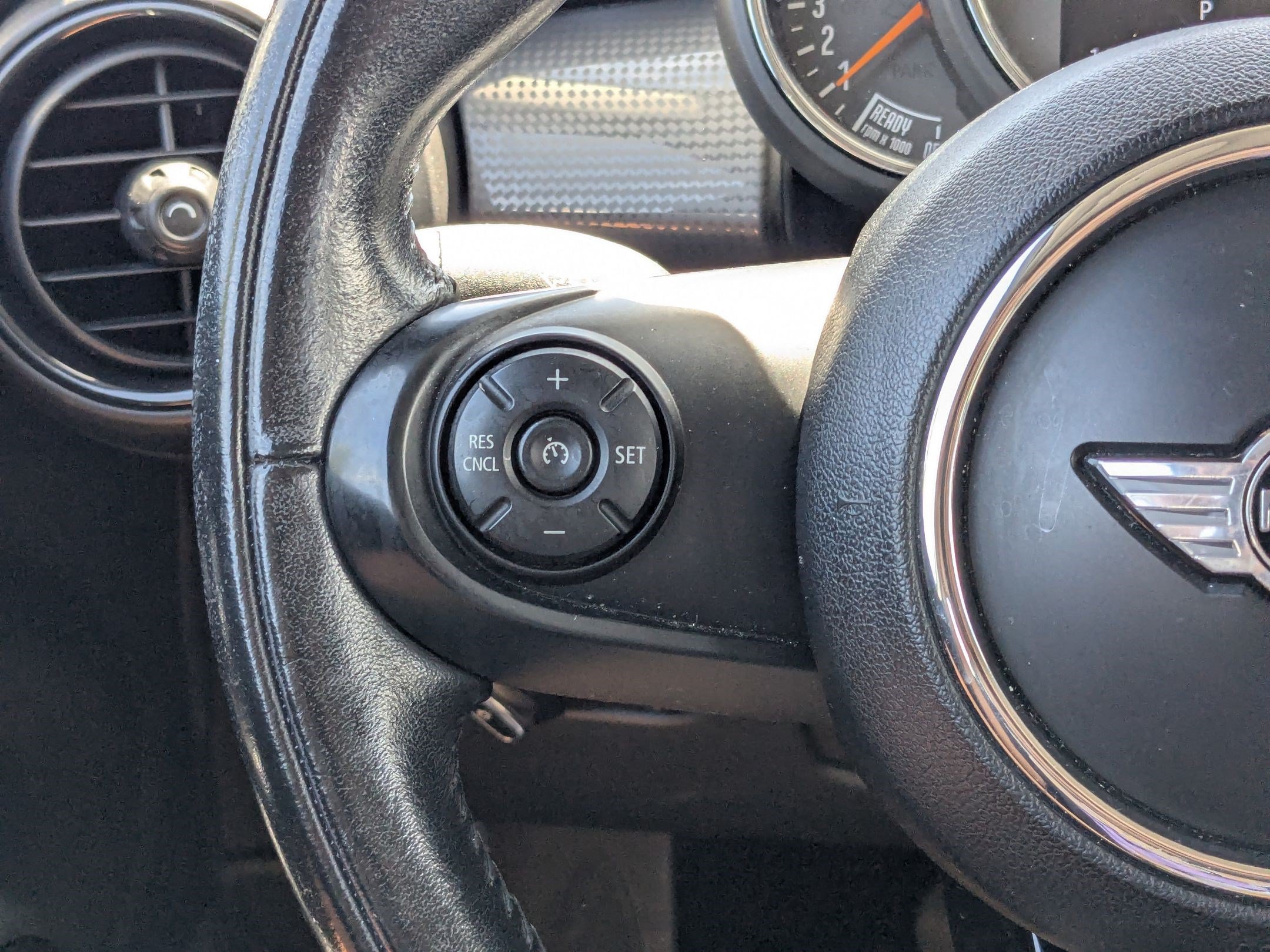 Used 2017 MINI Cooper 4-Door Hardtop FWD image 20