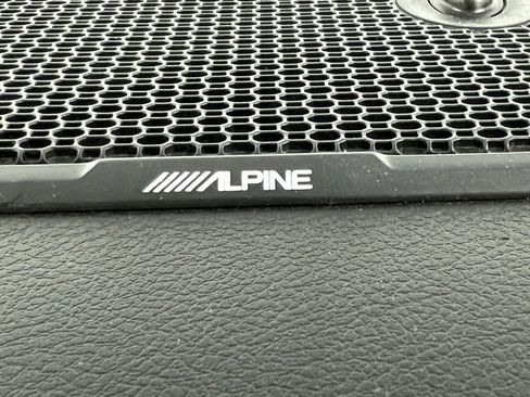 Used 2024 RAM 2500 Big Horn w/ Sport Appearance Package image 20