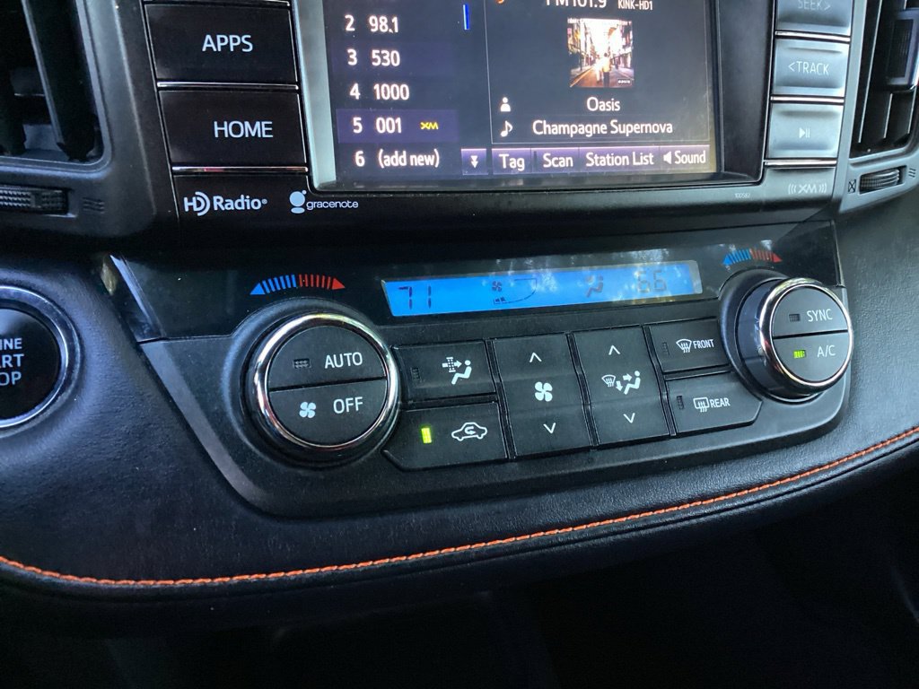 Used 2017 Toyota RAV4 SE w/ Power Extra Value Package AWD/4WD image 16