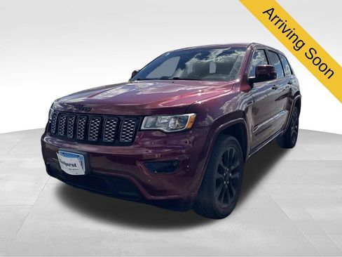 Used 2019 Jeep Grand Cherokee Altitude AWD/4WD image 1