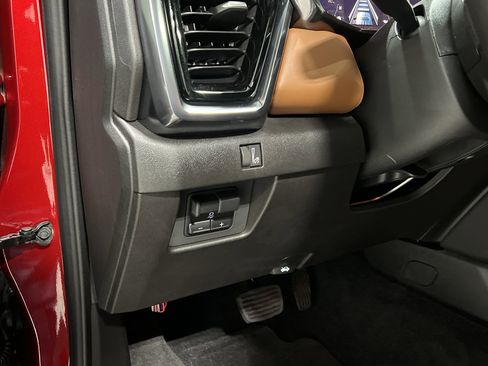 New 2025 GMC Canyon AT4 w/ Technology Plus Package image 16