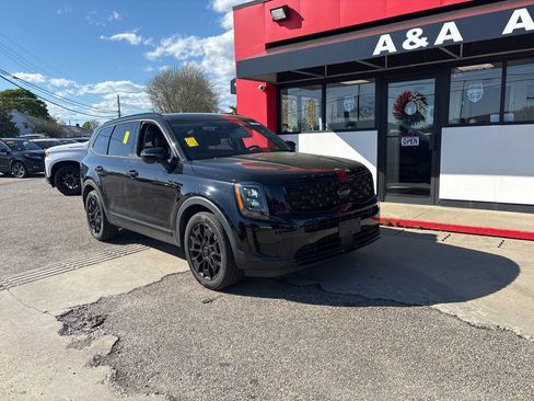 Used 2021 Kia Telluride EX w/ EX Premium Package AWD/4WD image 1